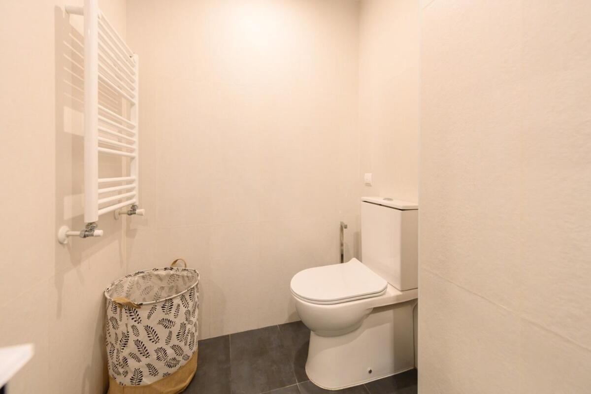 Apartment Temporary In 1st Floor Nmo41ha *